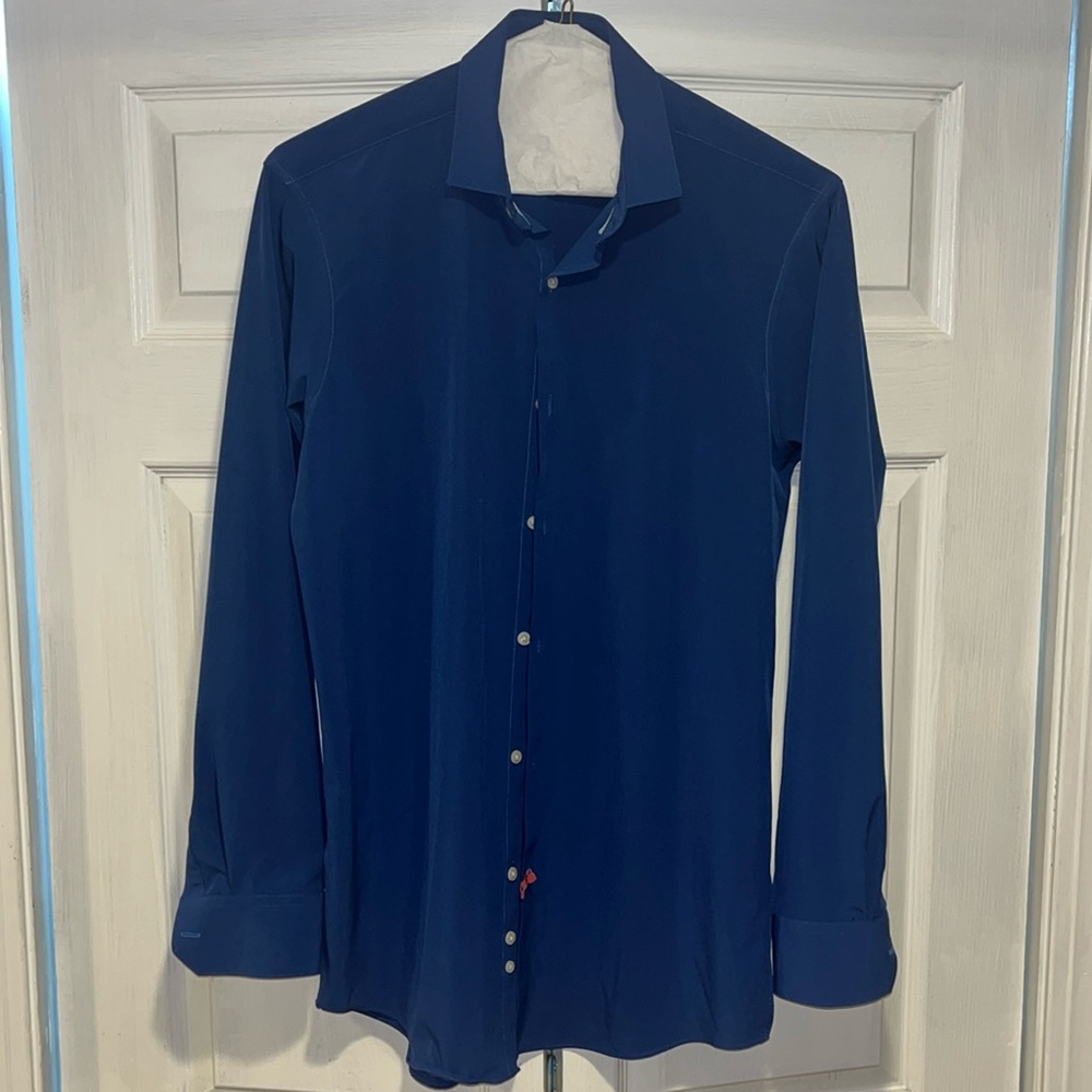 Perry Ellis men’s dress shirt